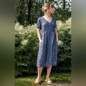 Artemisia 100% linen gorgeous wrap dress.